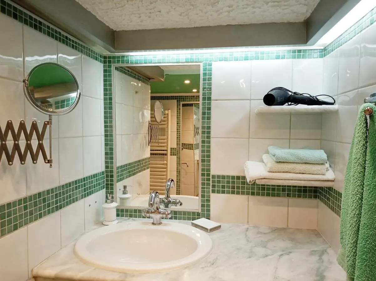 Lilioum Apartment Thessaloniki Greece